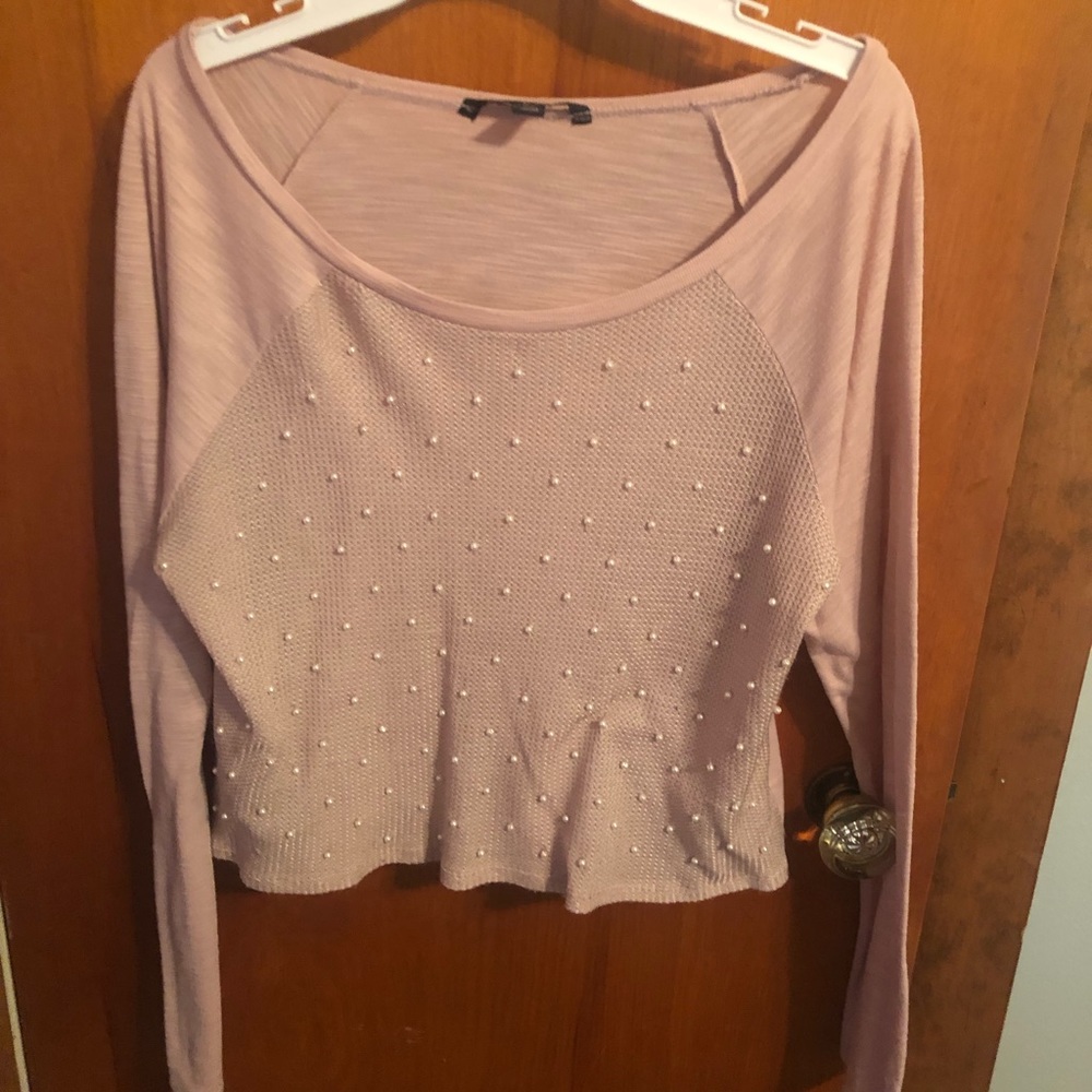 American eagle medium pearl top